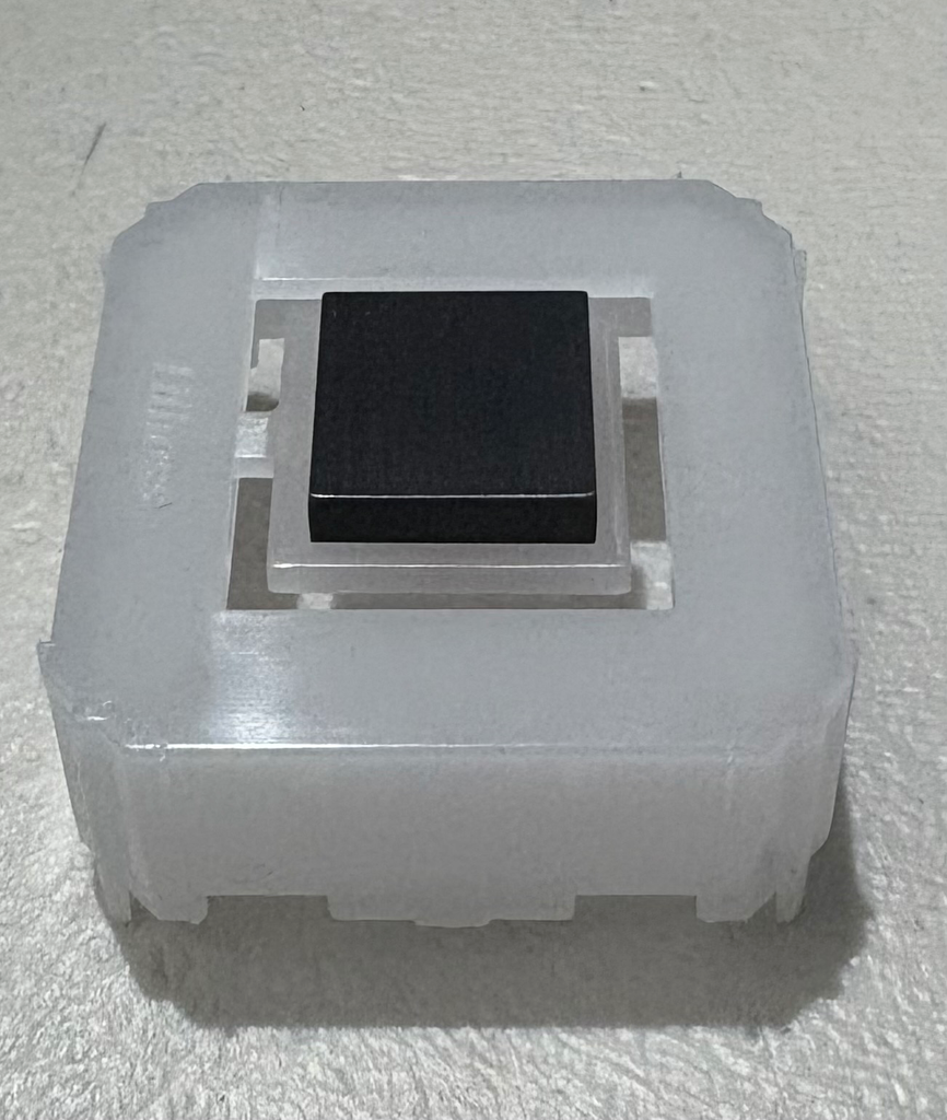 INSERTO DE 1 BOTON GUNPOWDER BLACK