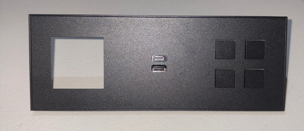 PLACA PARA CONTACTO + CARGADOR USB A Y C + BOTONERA DE 4 BOTONES EUROPEA TEXTURED BLACK