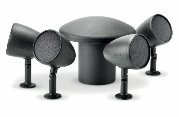 KIT DE BOCINAS PARA EXTERIOR TIPO ESTACA CON SUBWOOFER