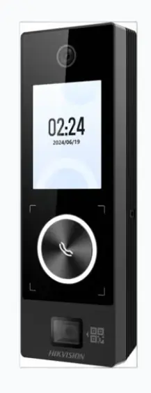 TERMINAL DE RECONOCIMIENTO FACIAL POE CON BOTON PARA LLAMADA GRANDE TIPO TIMBRE Y LECTOR DE QR