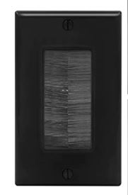 [EXTRA-00623] PLACA PASA CABLES TIPO CEPILLO NEGRA