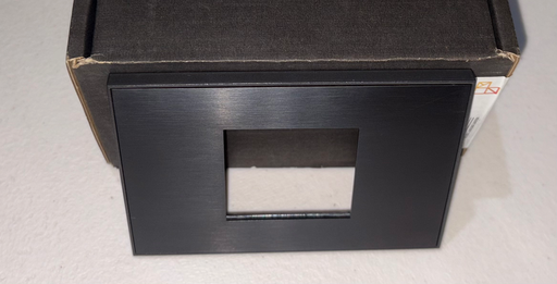 [EXTRA-02026] PLACA PARA CONTACTO AMERICANA  GUNPOWDER BLACK