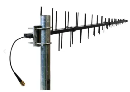 [EXTRA-03432] ANTENA DIRECCIONABLE PARA RECEPCION DE SEÑAL TELEFONICA CELULAR 617-4000 MHZ DE EXTERIOR